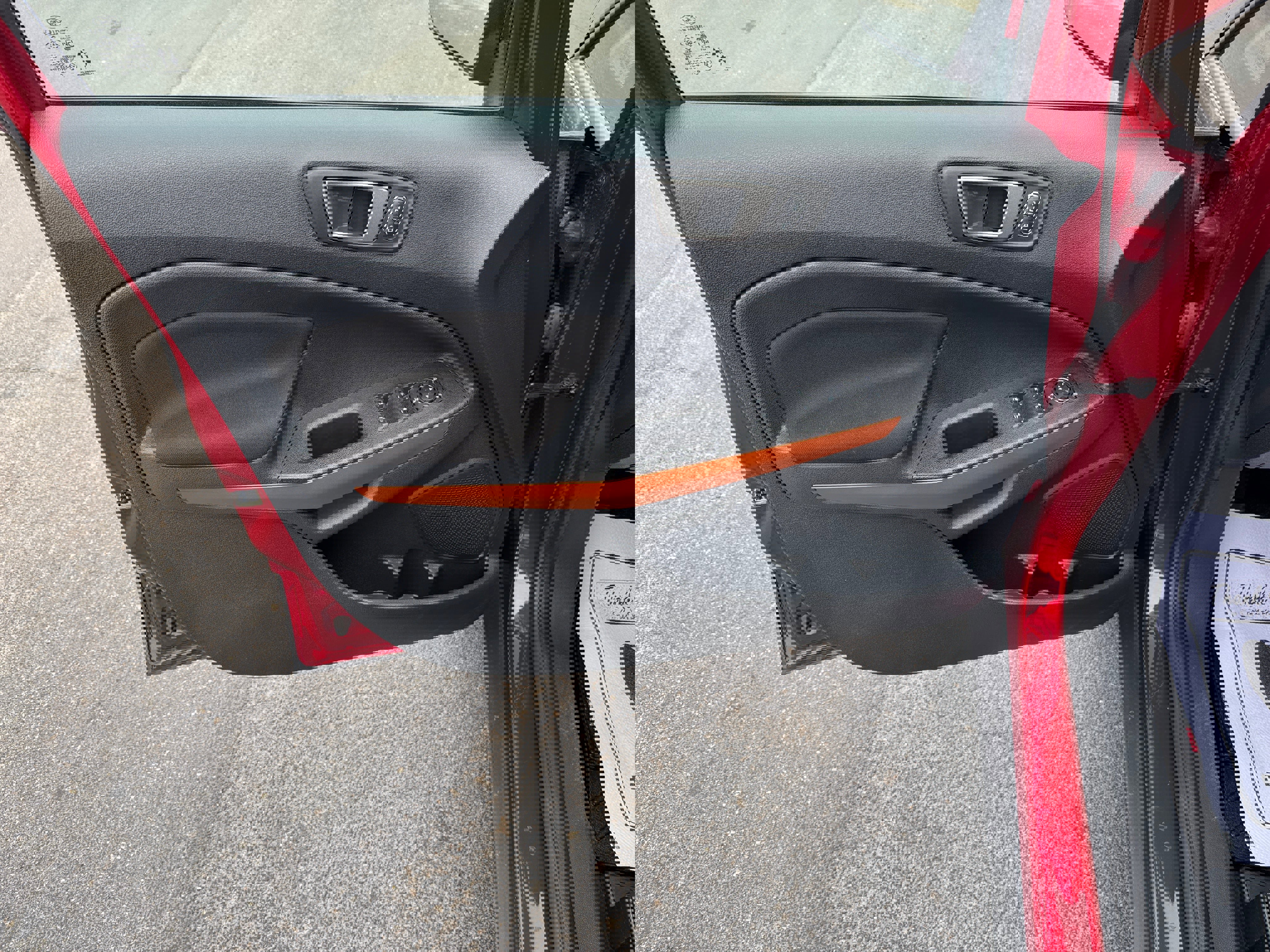 Used 2021 Ford EcoSport SE w/ SE Appearance Package image 7