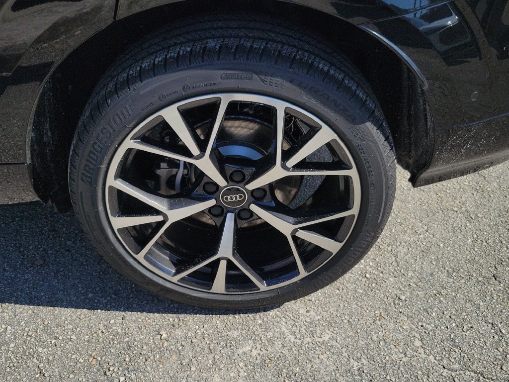 New 2026 Audi Q3 quattro 2.0T AWD/4WD image 28
