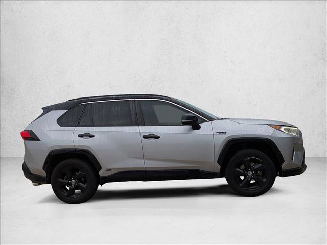 Used 2020 Toyota RAV4 XSE image 4