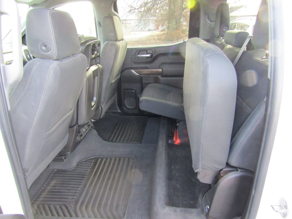 Used 2020 GMC Sierra 1500 Elevation w/ Elevation Value Package image 29