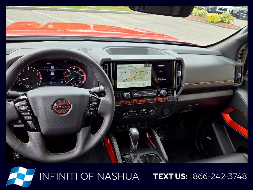 Used 2025 Nissan Frontier PRO-4X w/ Pro Premium Package AWD/4WD image 9