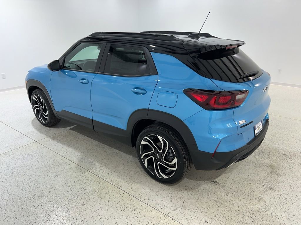 New 2026 Chevrolet TrailBlazer RS w/ Convenience Package FWD image 3