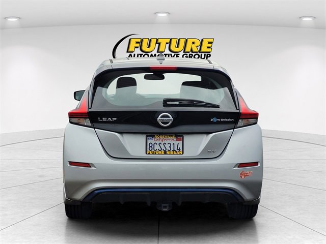 Used 2018 Nissan Leaf SV w/ SV Technology Package image 8