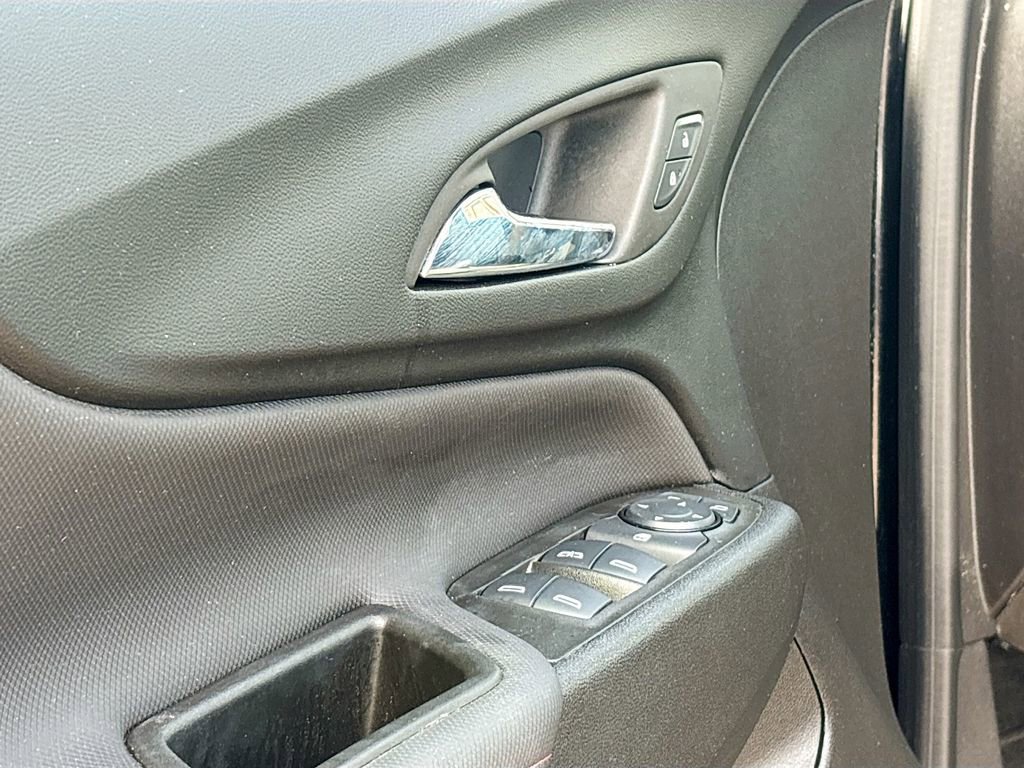 Used 2024 Chevrolet Equinox RS image 17