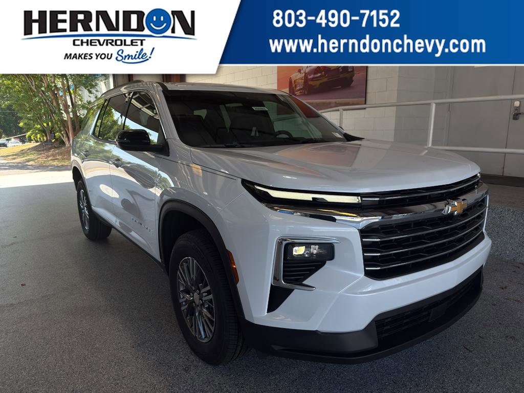 New 2026 Chevrolet Traverse LT w/ LPO, Floor Liner Package