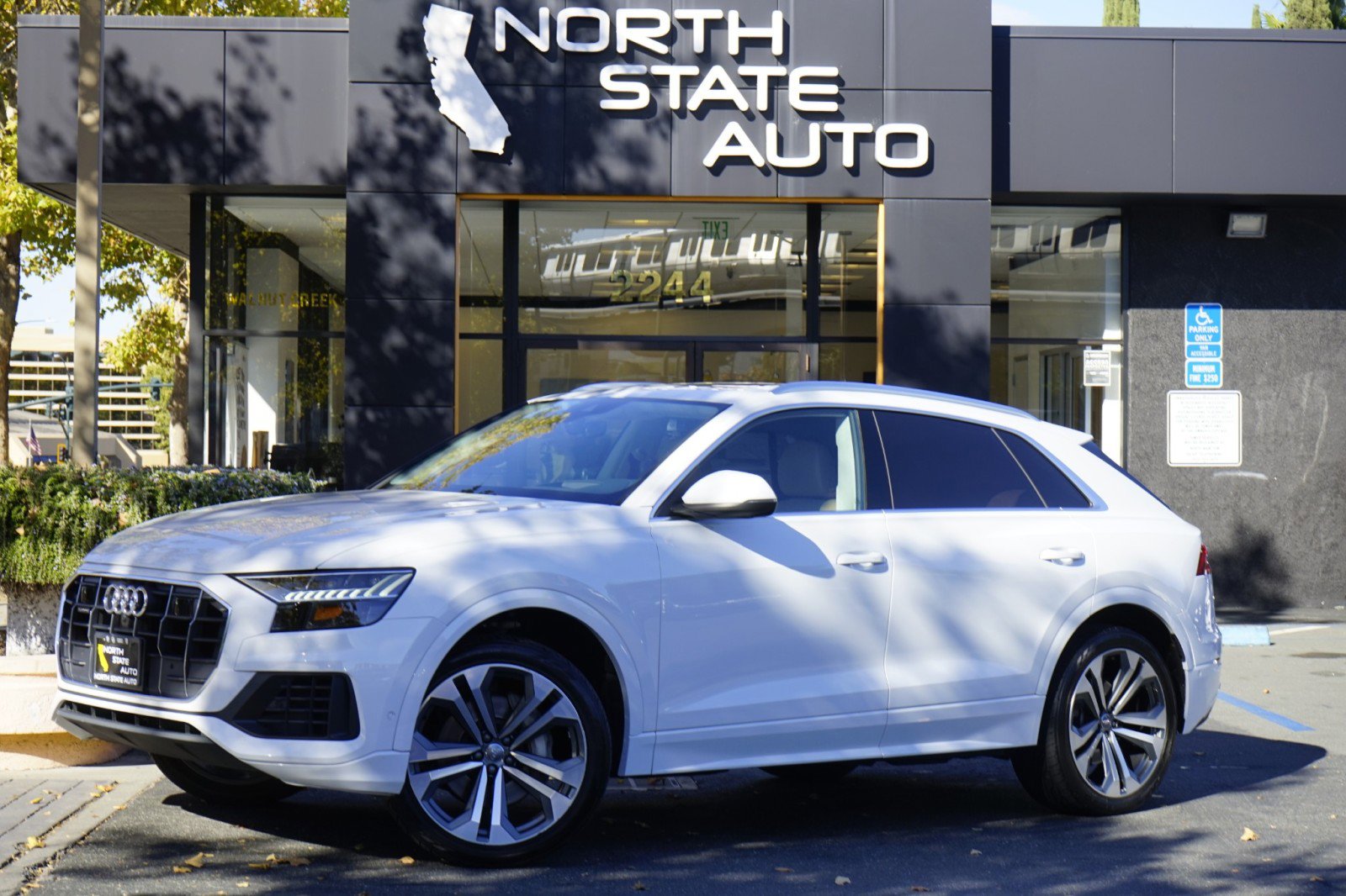 Used 2019 Audi Q8 Prestige w/ Luxury Package