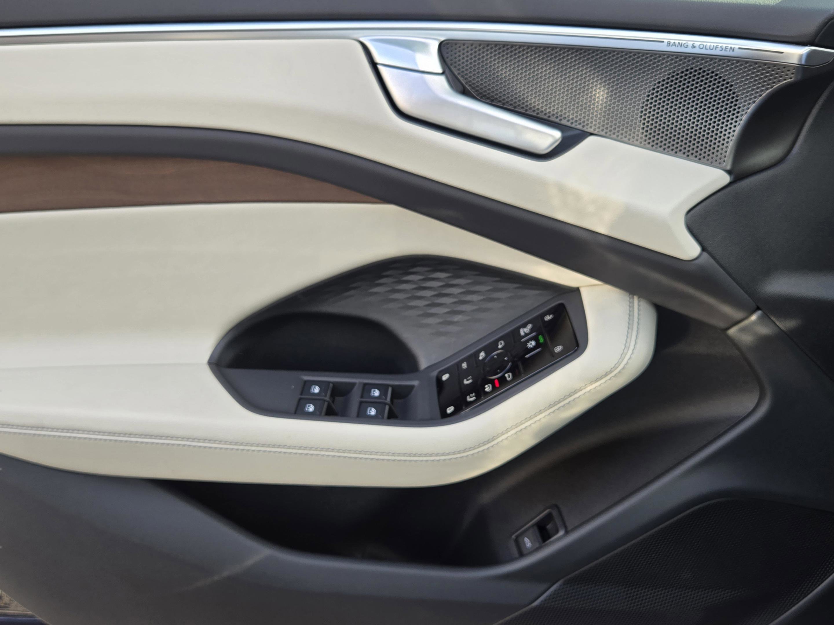 Used 2026 Audi A6 Premium Plus image 23