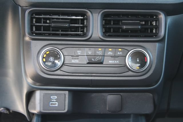 Used 2022 Ford Maverick XL FWD image 17