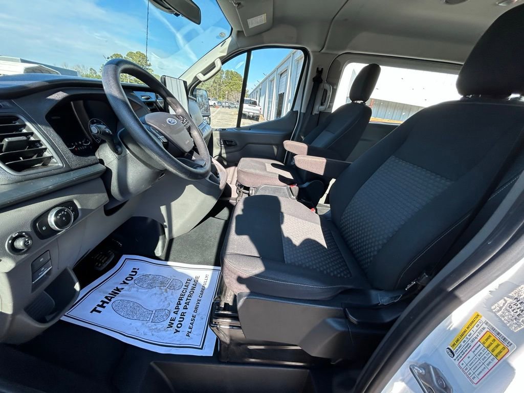 Used 2023 Ford Transit 350 XLT image 23