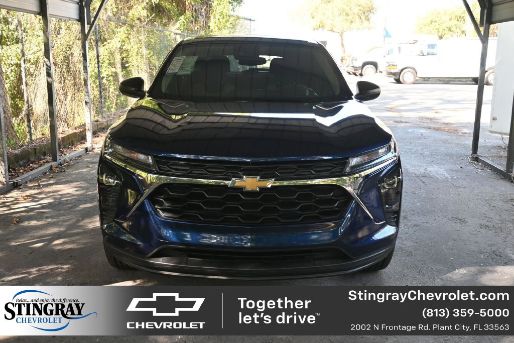 Certified 2024 Chevrolet Trax LS FWD image 1