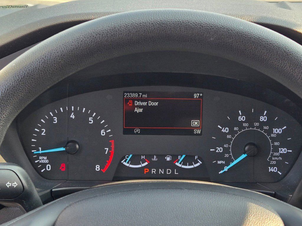 Used 2022 Ford Escape SE w/ SE Sport Appearance Package FWD image 29