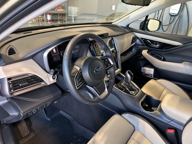 Used 2025 Subaru Outback Limited image 58