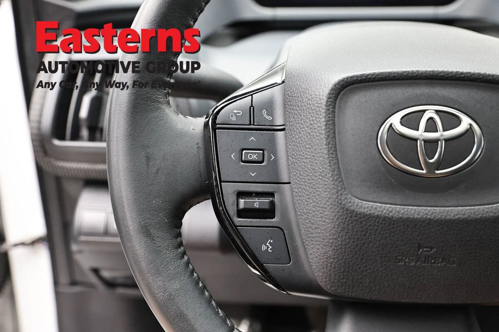 Used 2023 Toyota bZ4X XLE w/ Weather Package image 15