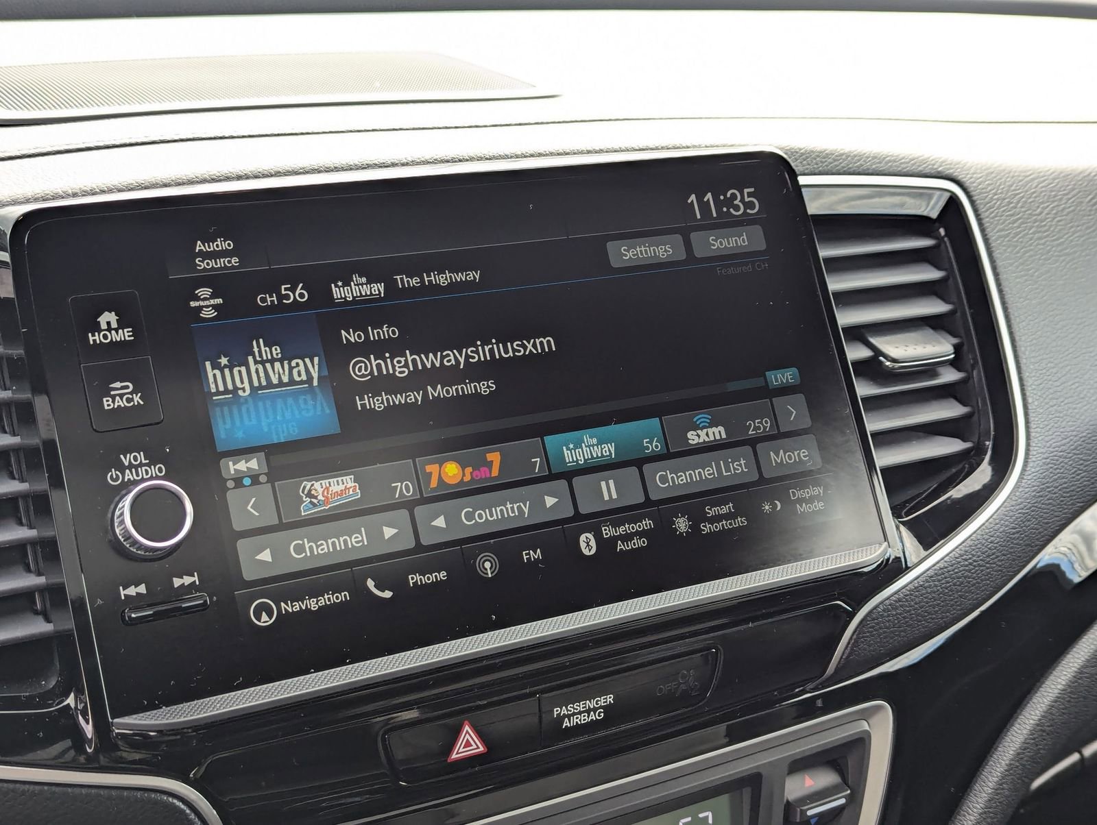 Used 2024 Honda Ridgeline Black Edition image 17