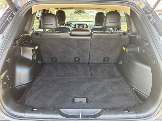 Used 2018 Jeep Cherokee Limited image 20