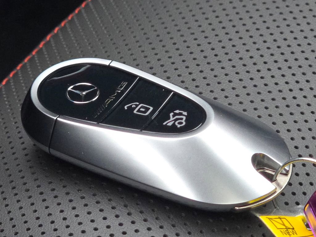 New 2025 Mercedes-Benz GLC 63 AMG S image 37