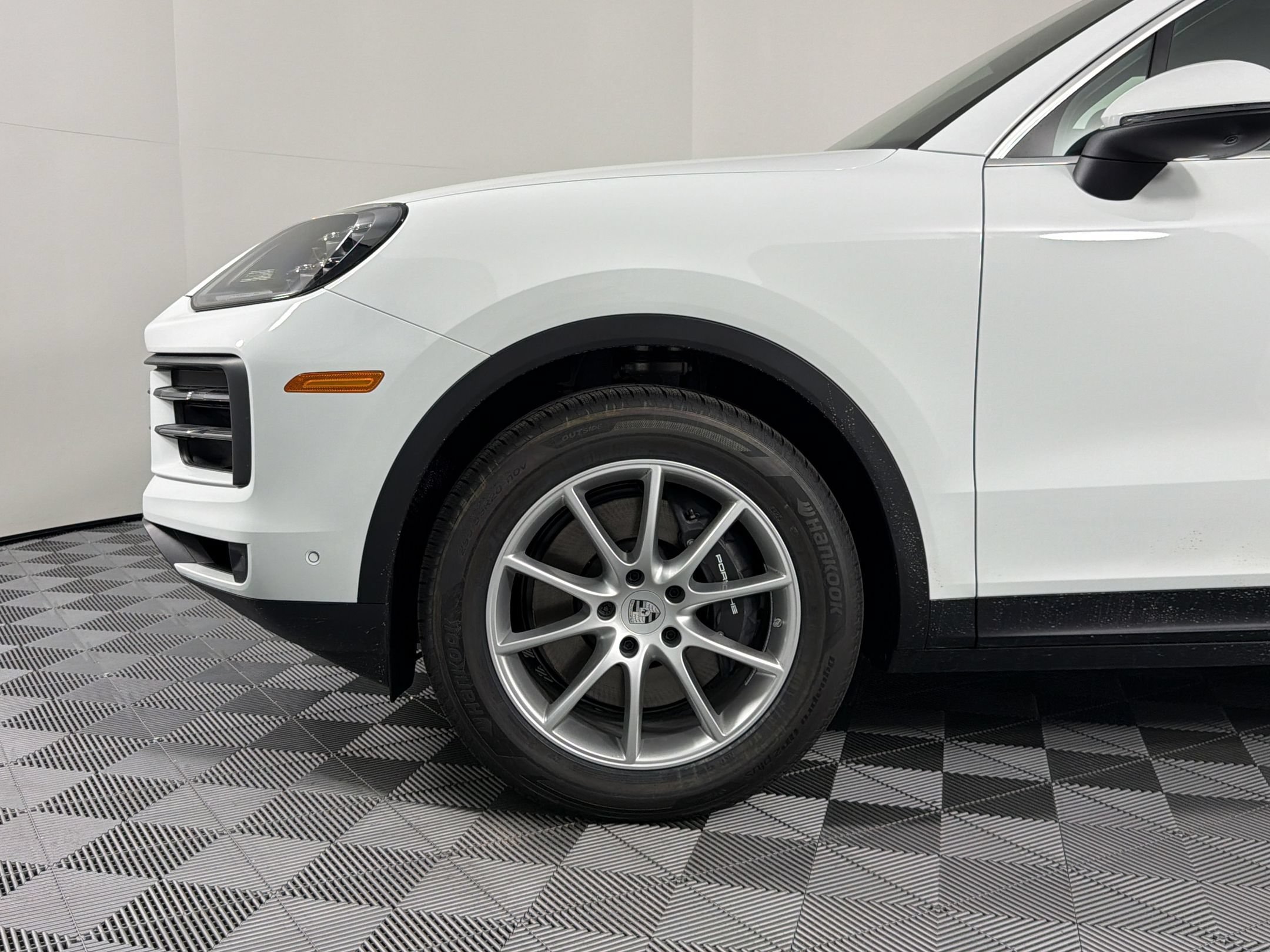 New 2026 Porsche Cayenne AWD/4WD image 23