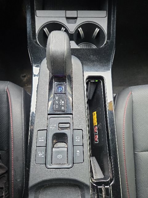 Used 2024 Toyota Prius Prime FWD image 18