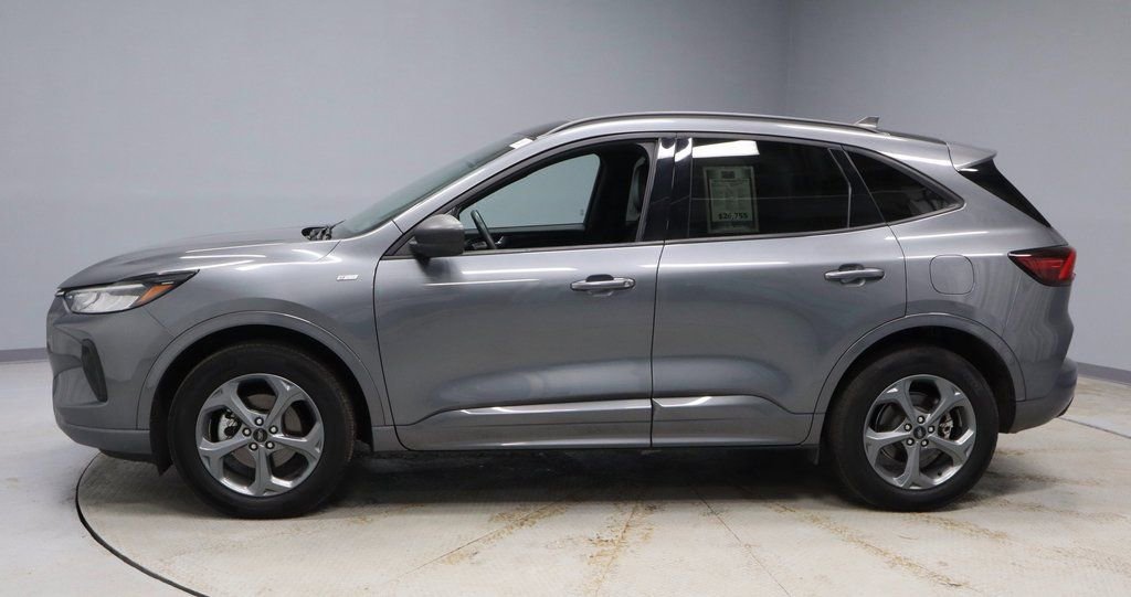 Certified 2024 Ford Escape ST-Line w/ Tech Pack #1 image 5