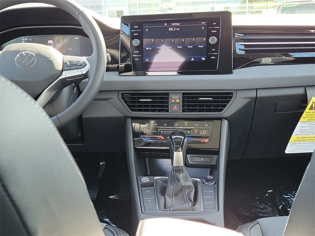 New 2026 Volkswagen Jetta SE image 11