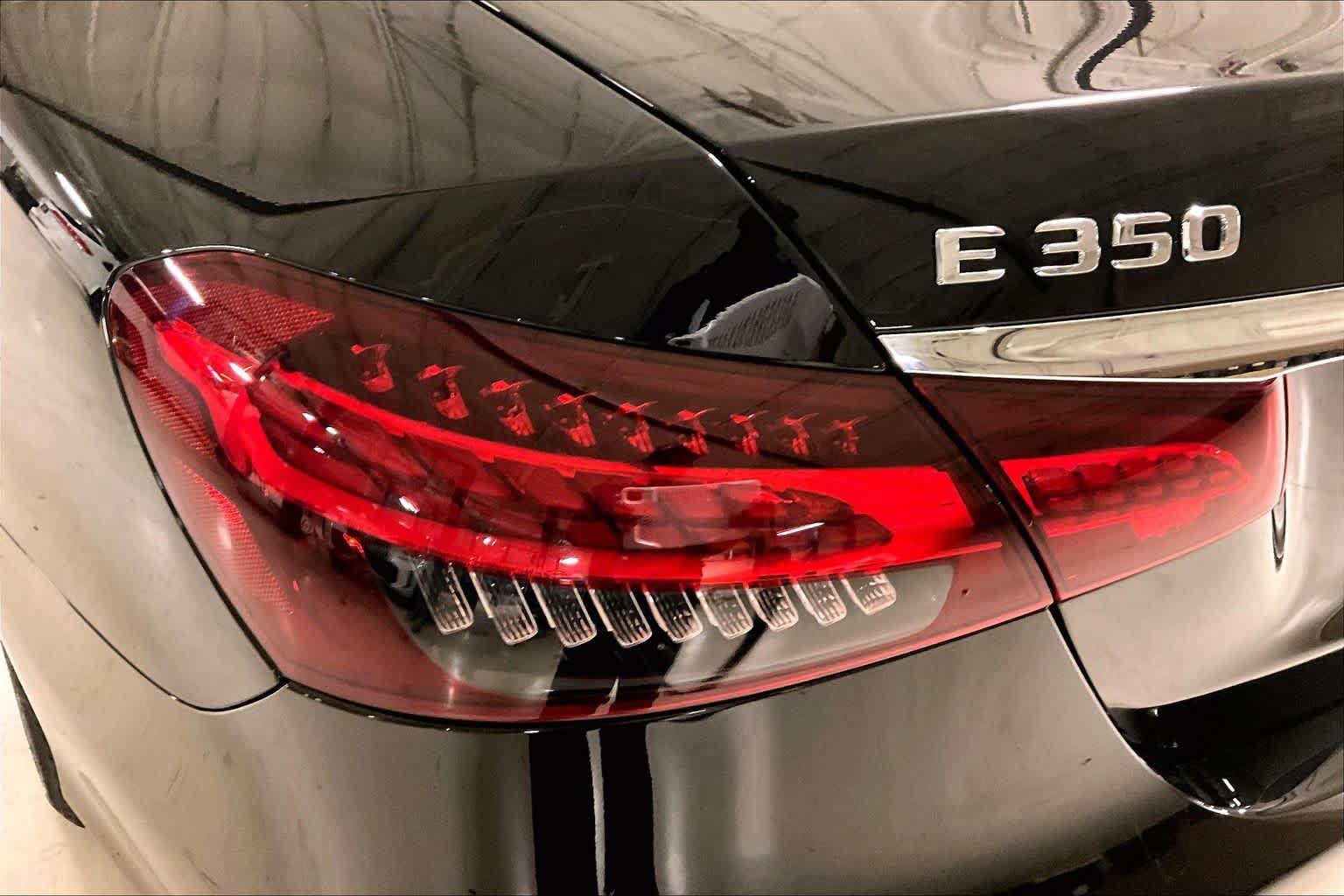 Used 2023 Mercedes-Benz E 350 Sedan image 25