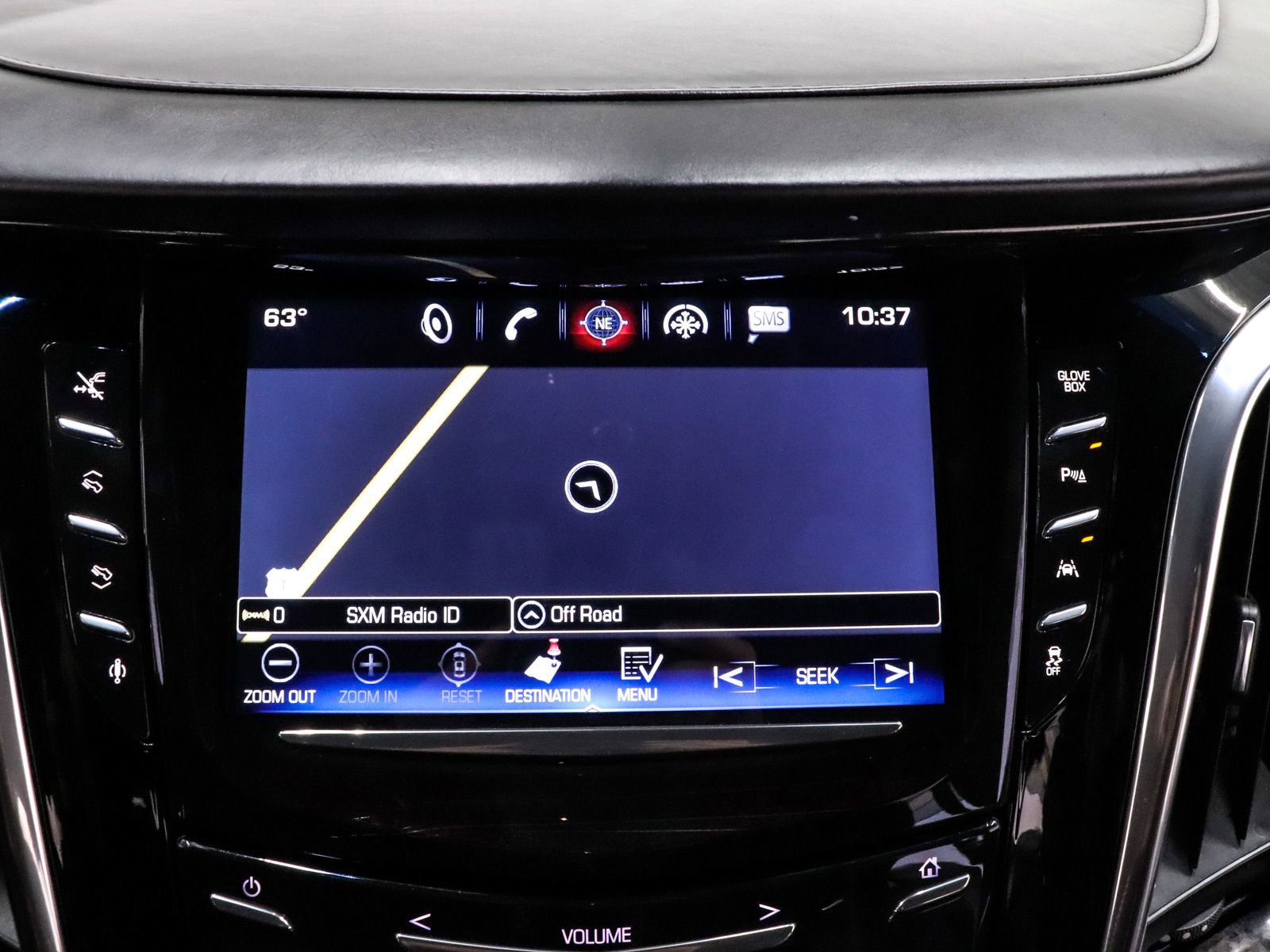 Used 2016 Cadillac Escalade Platinum image 42