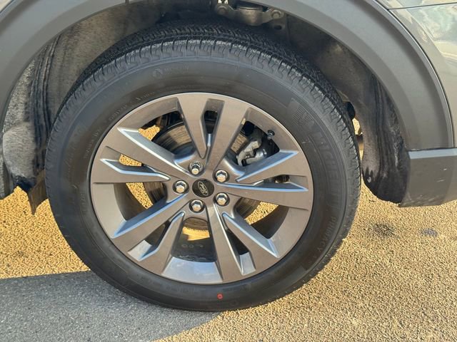 New 2026 Ford Explorer Active w/ Active Comfort Package image 11