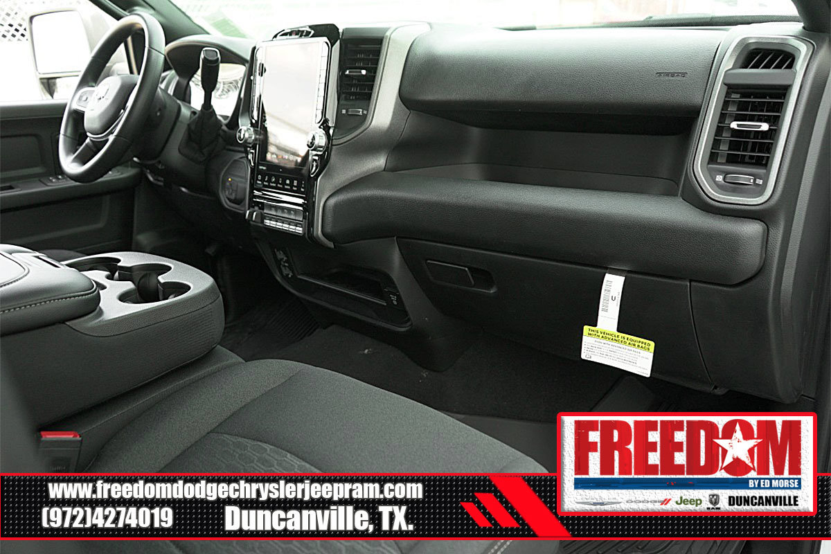 New 2025 RAM 2500 Tradesman AWD/4WD image 12