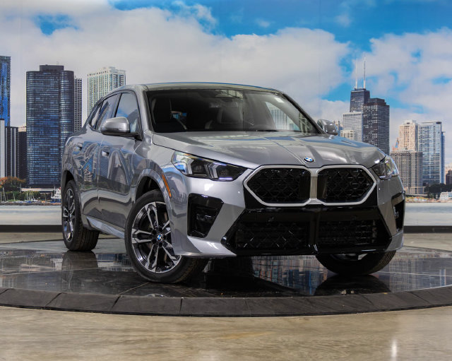 New 2027 BMW X2 xDrive28i w/ M Sport Package AWD/4WD image 1