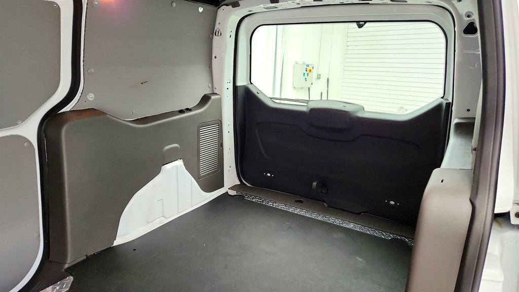 Used 2023 Ford Transit Connect XLT FWD image 19
