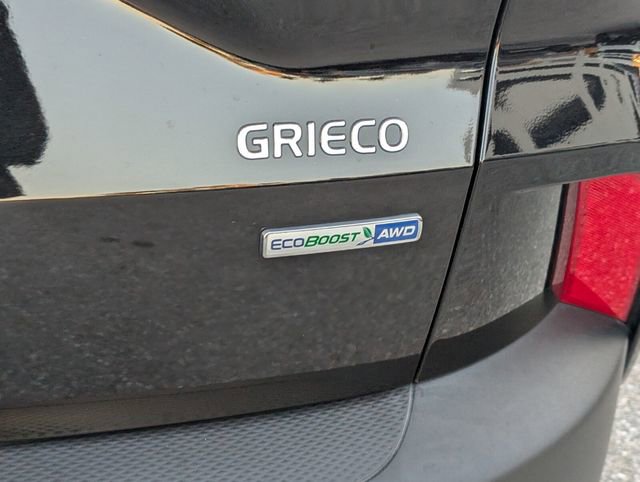 Certified 2020 Ford Escape SE image 12