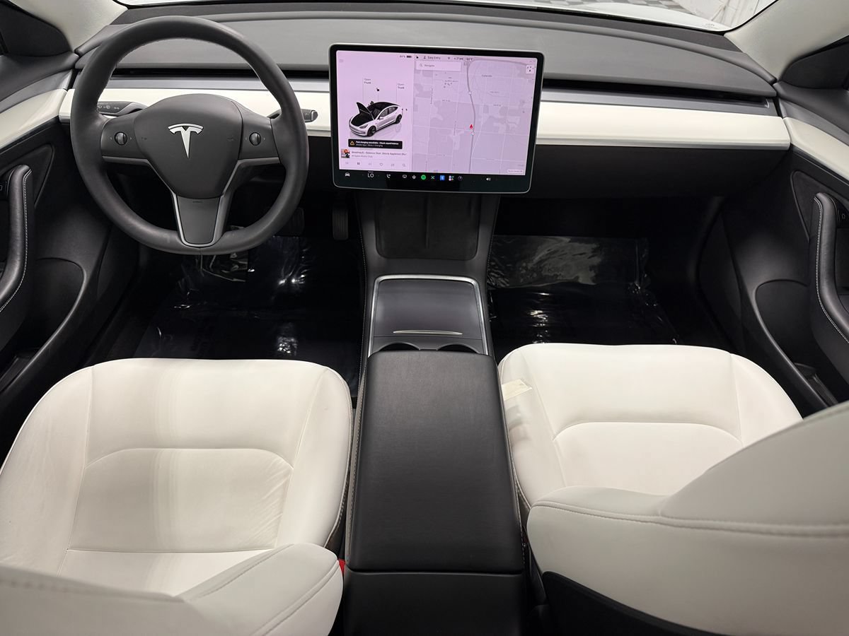 Used 2022 Tesla Model 3 Long Range AWD/4WD image 11