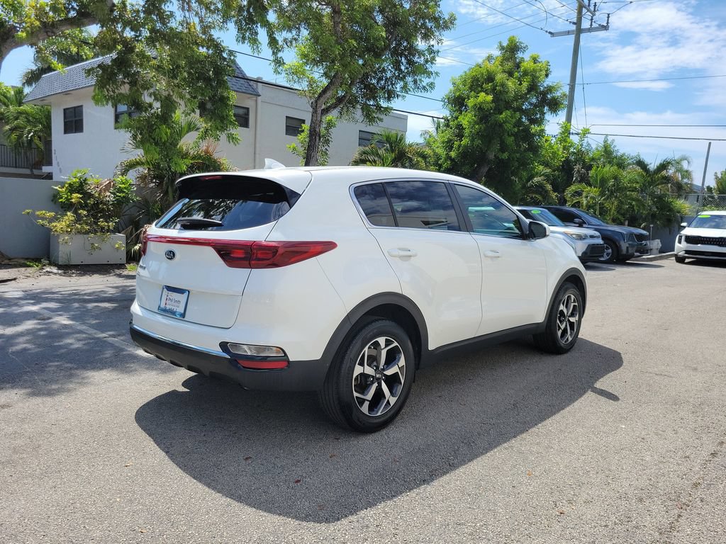 Certified 2022 Kia Sportage LX FWD image 8