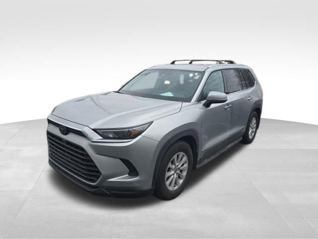 Used 2024 Toyota Grand Highlander XLE image 14