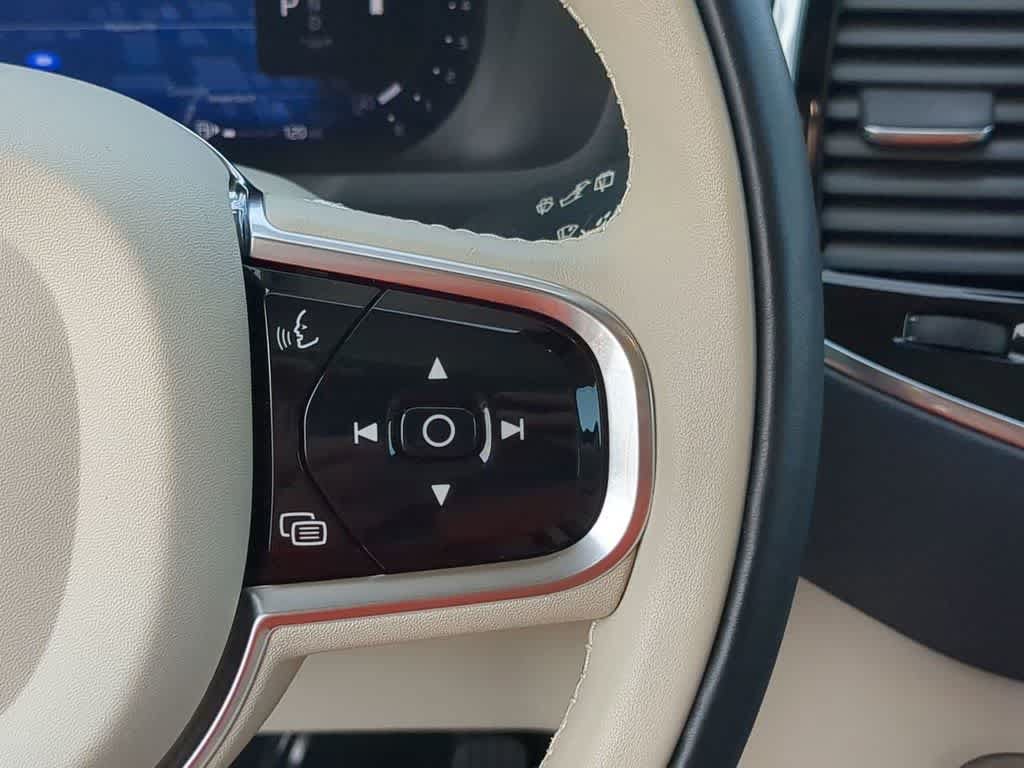 Certified 2023 Volvo XC90 B6 Plus w/ Protection Package Premier AWD/4WD image 23