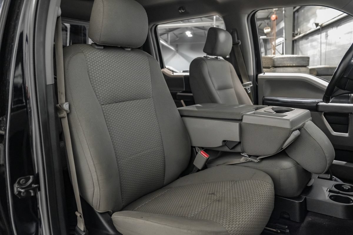 Used 2016 Ford F150 XLT w/ Equipment Group 302A Luxury RWD image 32