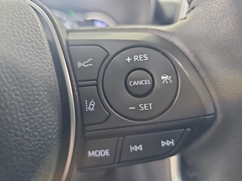 Used 2024 Toyota RAV4 XLE w/ Convenience Package AWD/4WD image 23
