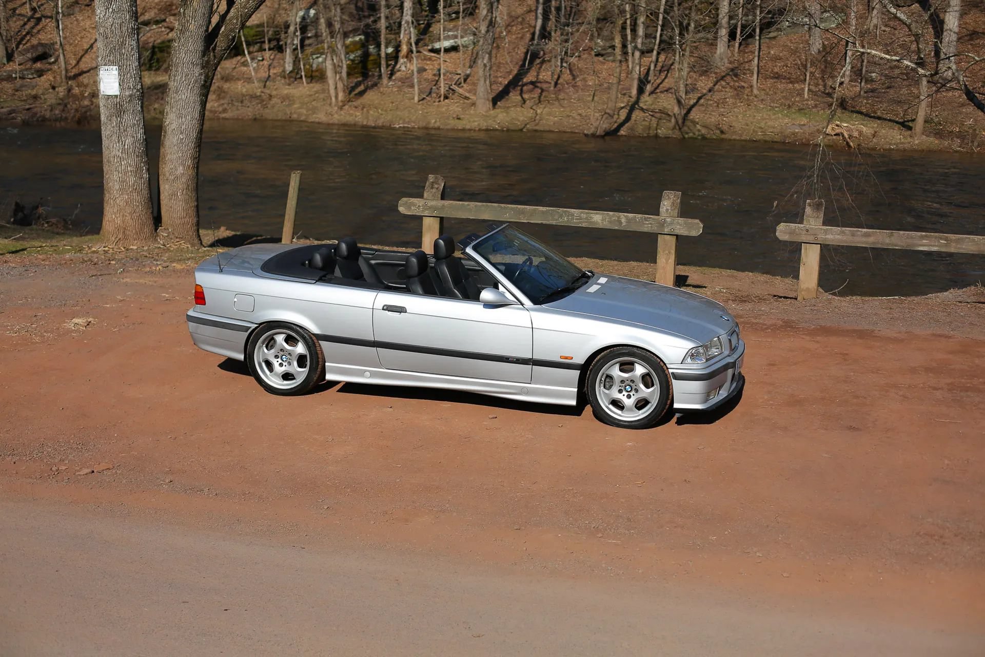 Used 1998 BMW M3 Convertible RWD image 4