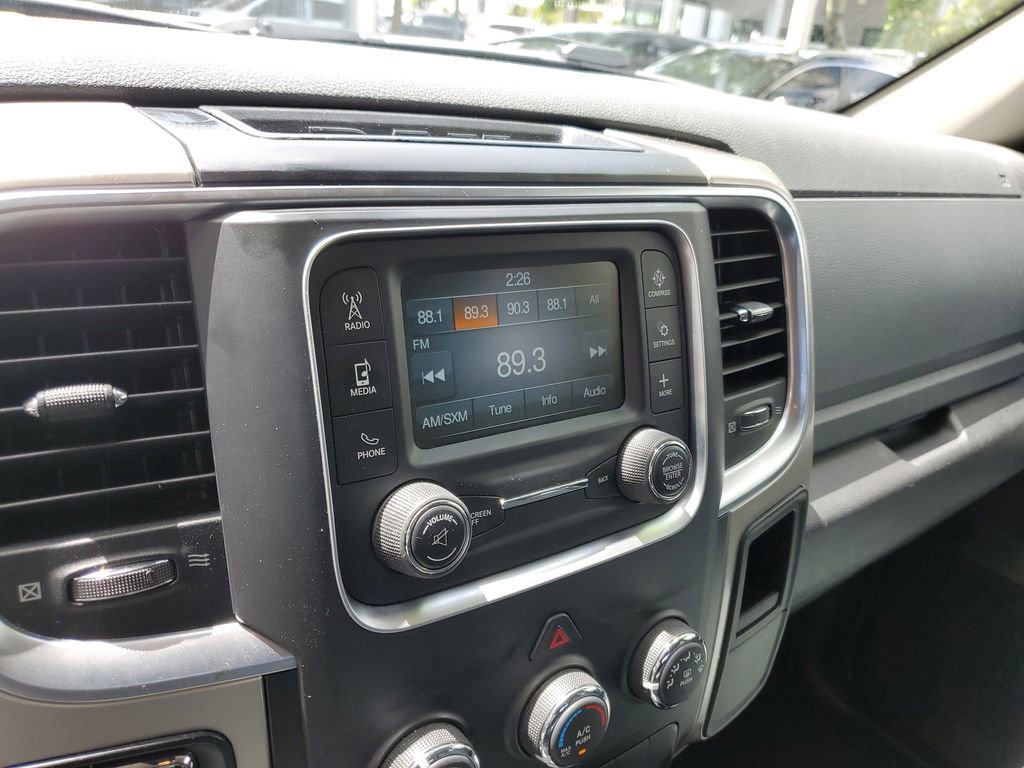 Used 2018 RAM 1500 Classic SLT image 25