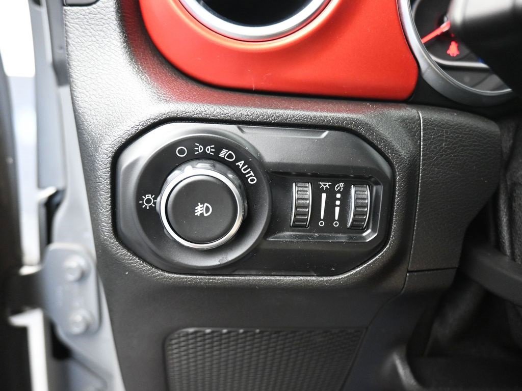 Used 2020 Jeep Wrangler Rubicon image 27