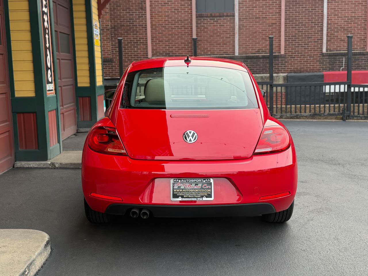 Used 2014 Volkswagen Beetle 2.5 FWD image 5