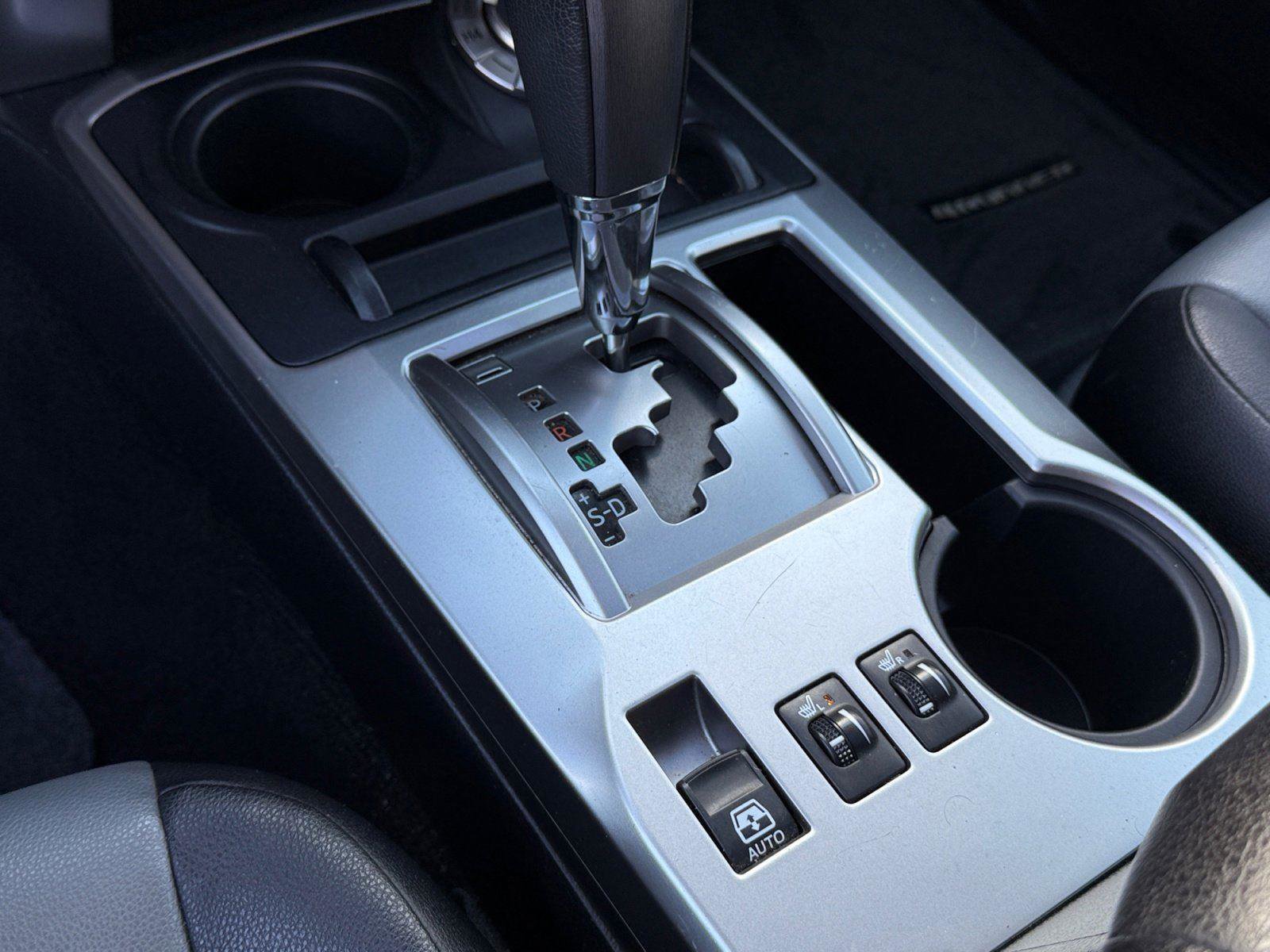 Used 2016 Toyota 4Runner SR5 Premium image 25