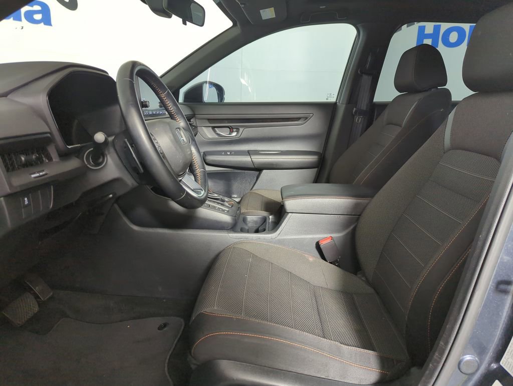 Certified 2025 Honda CR-V Sport image 8