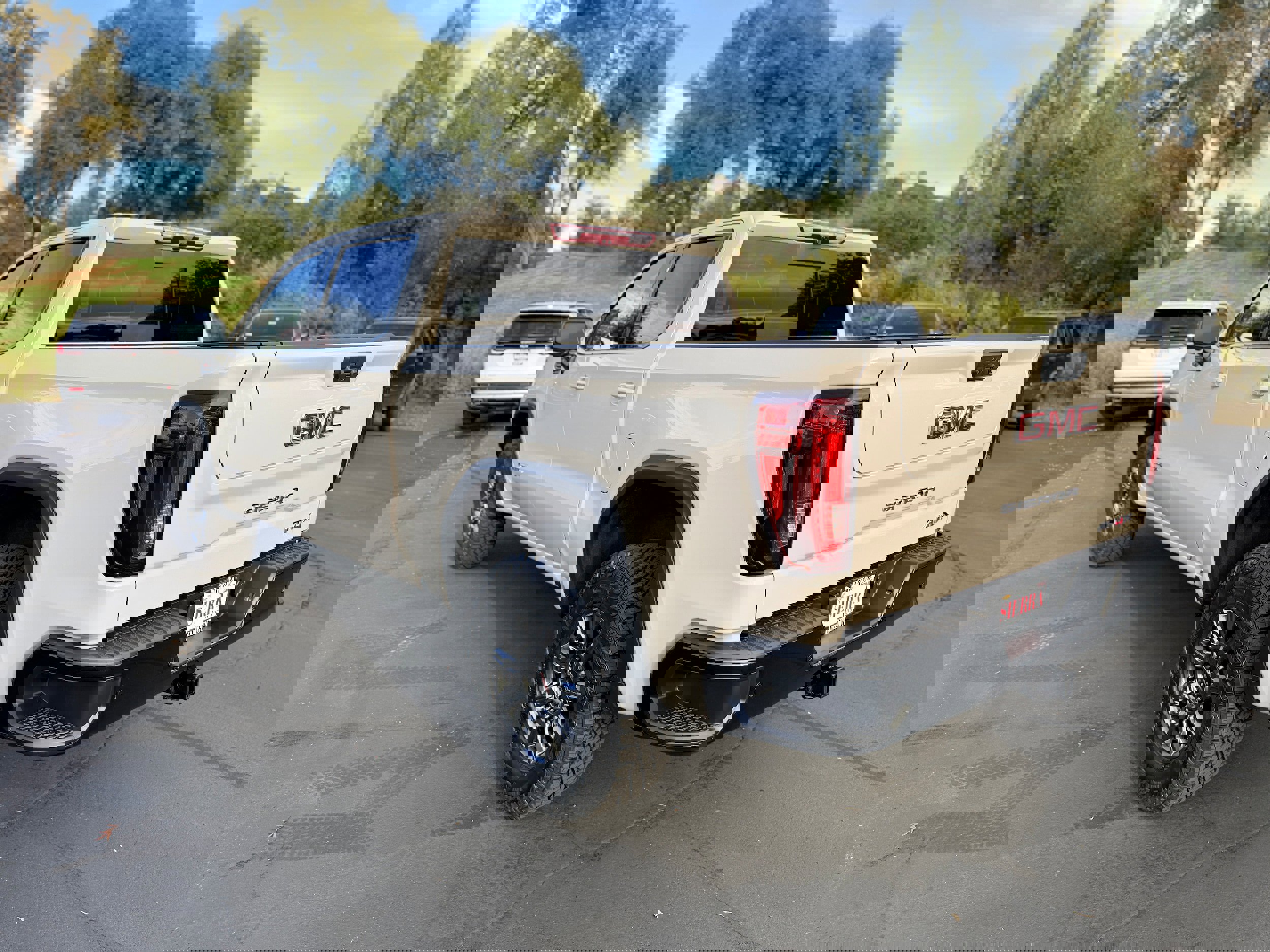 New 2026 GMC Sierra 1500 AT4X image 6