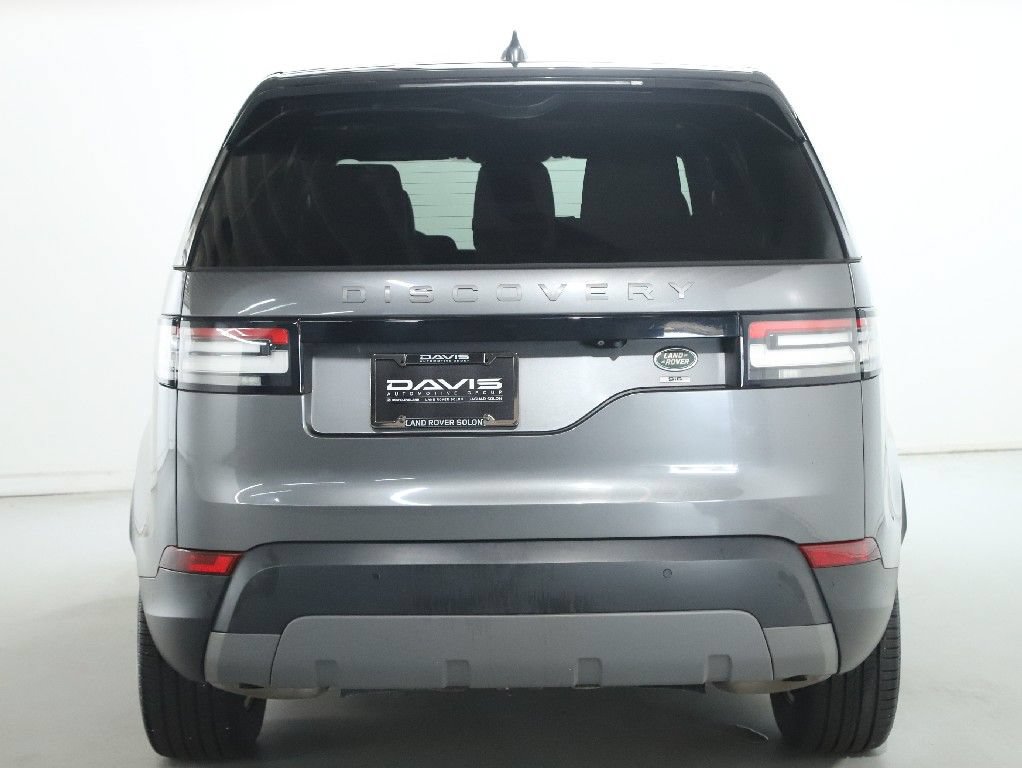 Used 2017 Land Rover Discovery SE AWD/4WD image 7