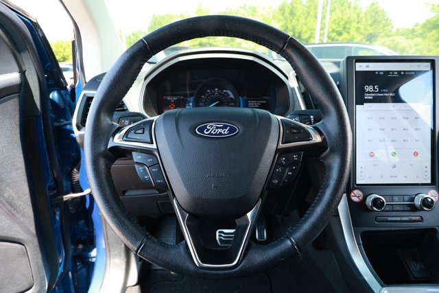 Used 2024 Ford Edge SEL AWD/4WD image 11