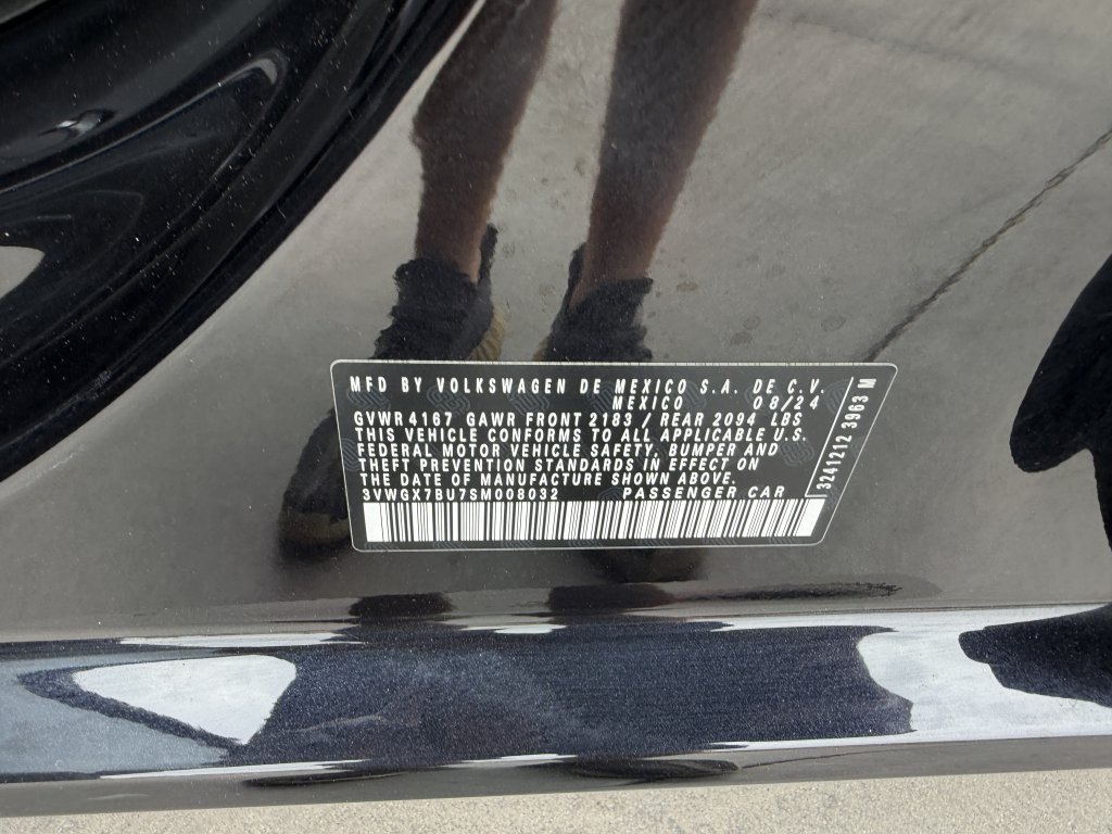 Used 2025 Volkswagen Jetta SEL FWD image 42