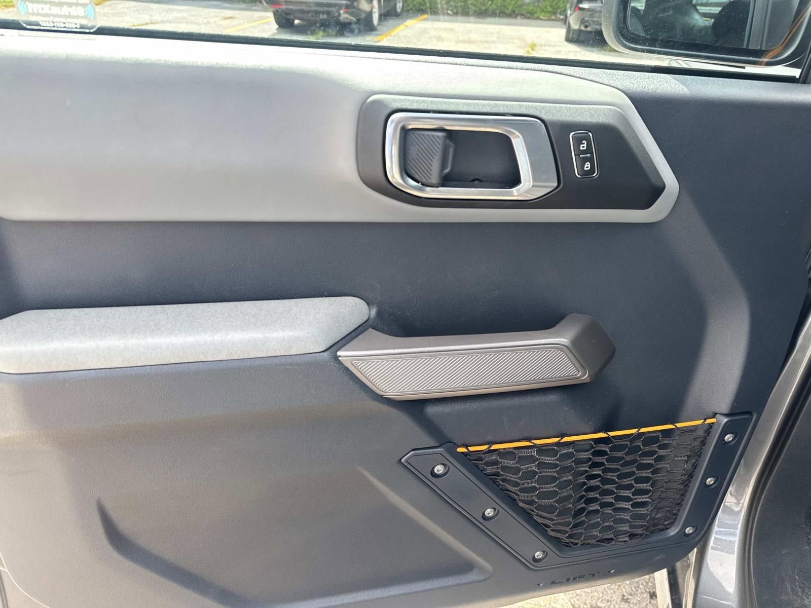Used 2023 Ford Bronco Badlands image 18