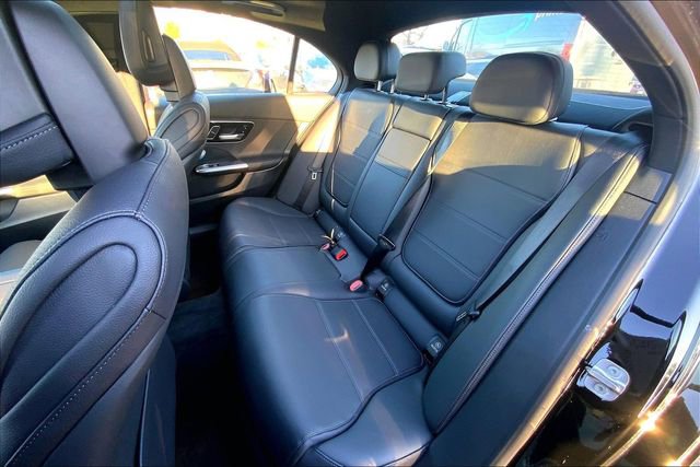 Used 2025 Mercedes-Benz C 300 4MATIC Sedan image 17