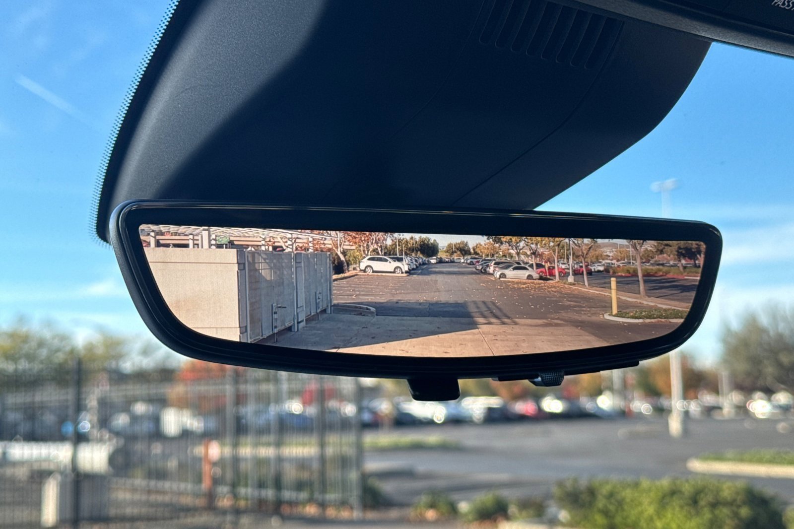 Used 2022 GMC Sierra 1500 AT4 w/ AT4 Premium Package image 25